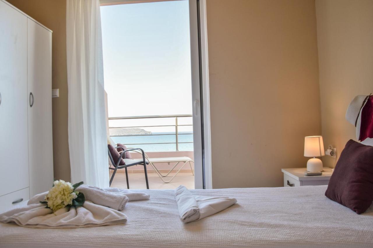 Rubini Homes Agia Marina  Luaran gambar