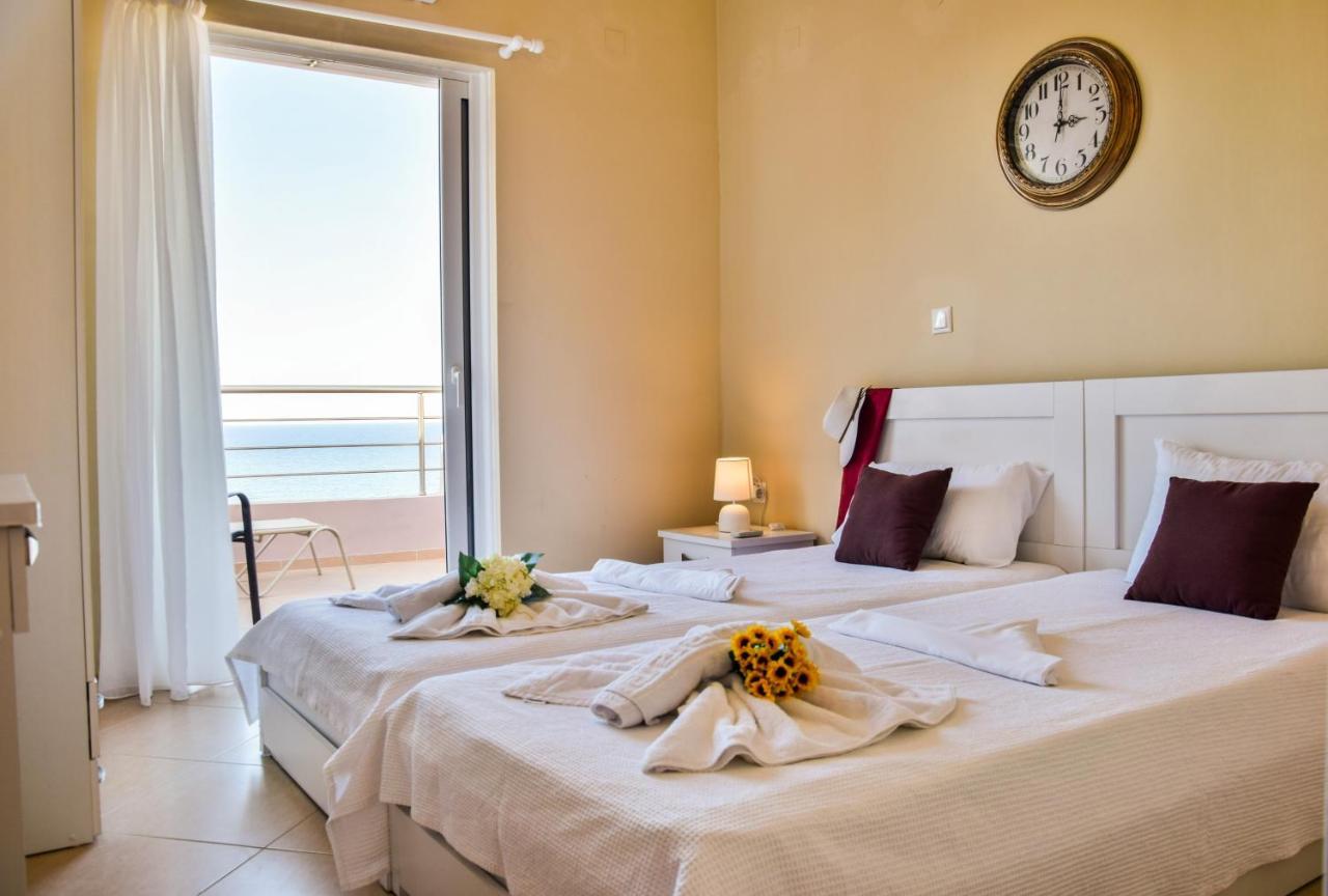 Rubini Homes Agia Marina  Luaran gambar
