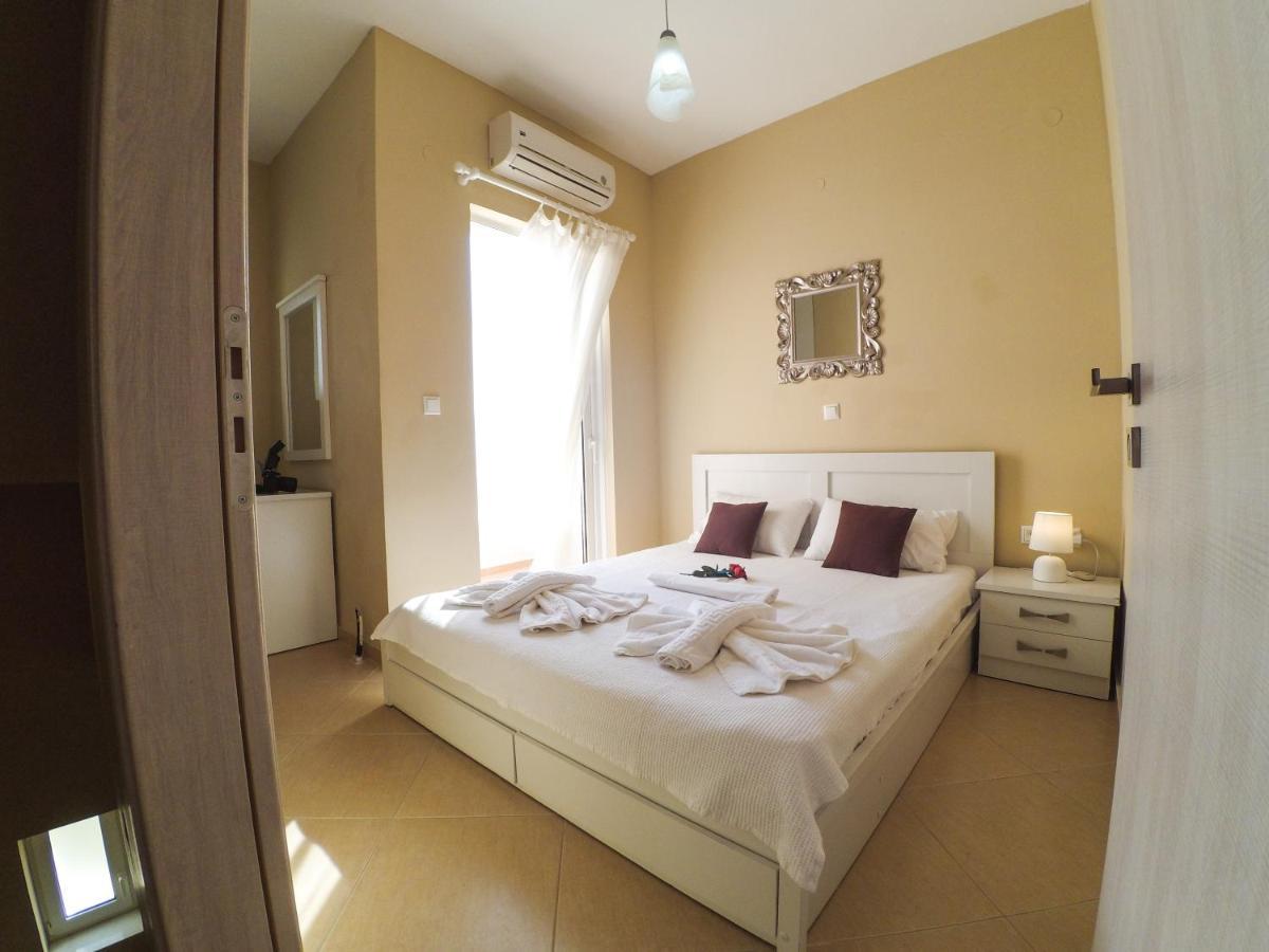 Rubini Homes Agia Marina  Luaran gambar