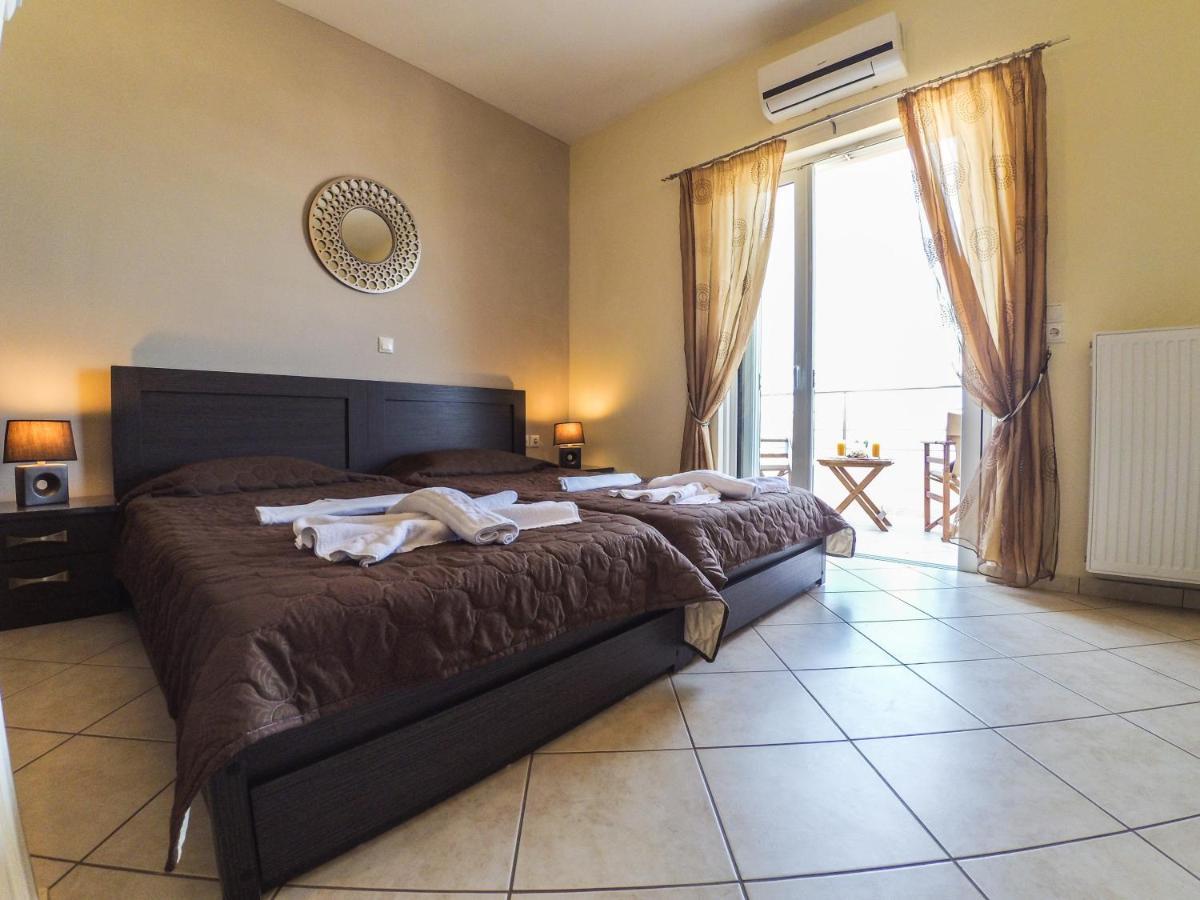 Rubini Homes Agia Marina  Luaran gambar