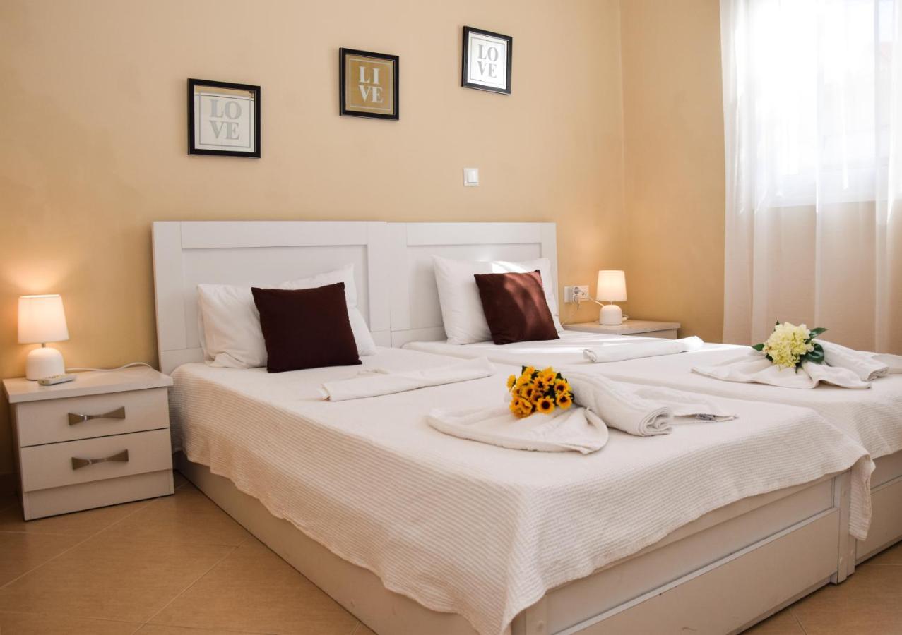 Rubini Homes Agia Marina  Luaran gambar